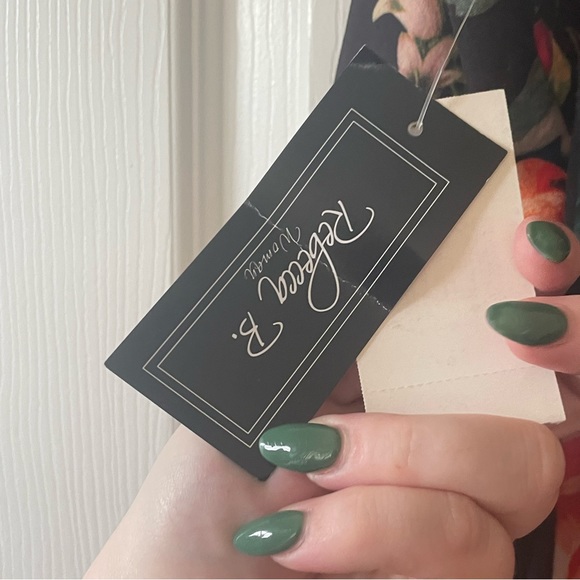 Semi formal cocktail dress floral plus size - Picture 4 of 5